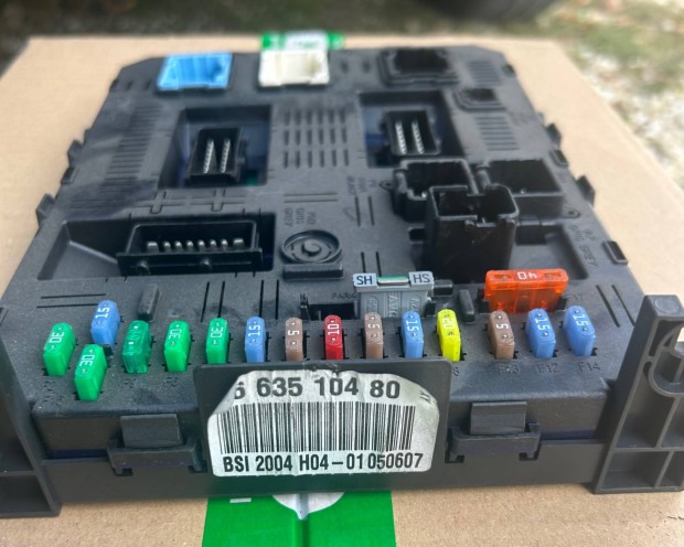 Peugeot Citroen BSI H04 9663510480