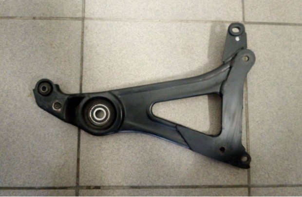 Peugeot Elyseo 125 kipufog tart