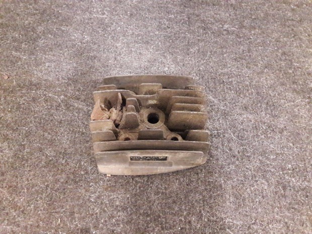 Peugeot GL 10 moped gy�ri hengerfej