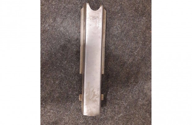 Peugeot GL 10 moped gy�ri tank alatti kr�m lemez