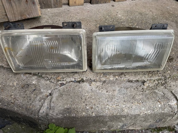 Peugeot J5 Fiat Multipla Citroen C25 fényszóró bontott