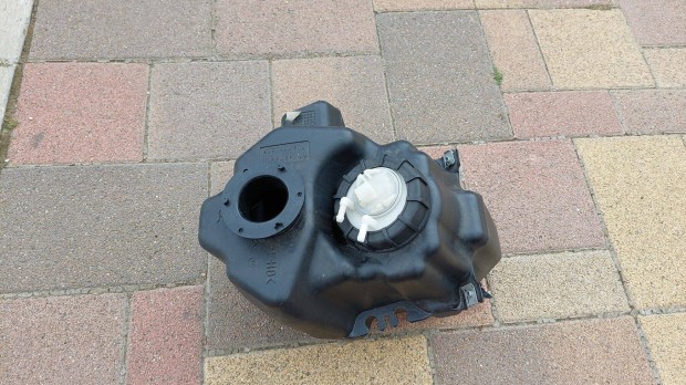 Peugeot Jetforce Tsdi tank