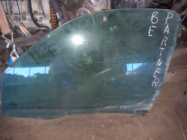 Peugeot Partner 02-08 Bal Els� Lej�r� Ablak�veg