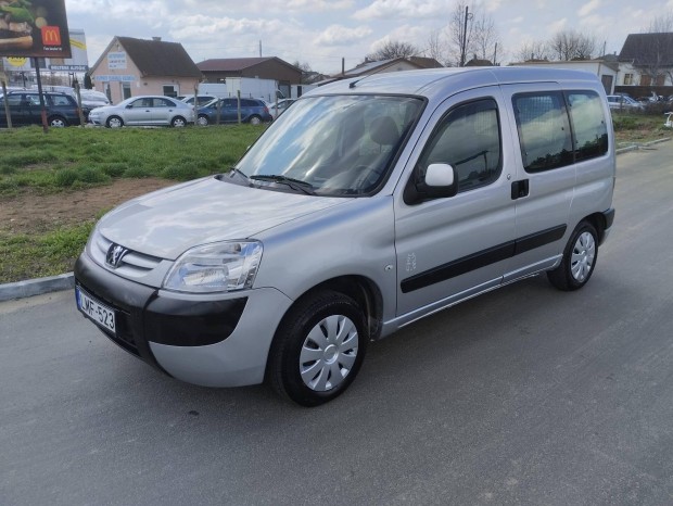 Peugeot Partner 1.4 Totem SZGK.Klíma.Horog!