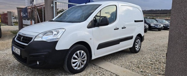 Peugeot Partner 1.6 HDi Active L1 2 Év Vizsga.N...