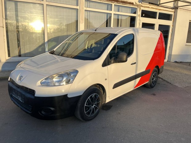 Peugeot Partner 1.6 HDi Active L2 vgig vez. sz...