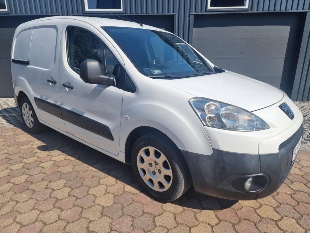 Peugeot Partner 1.6 HDi Confort L1 Klma!3 SZEM...