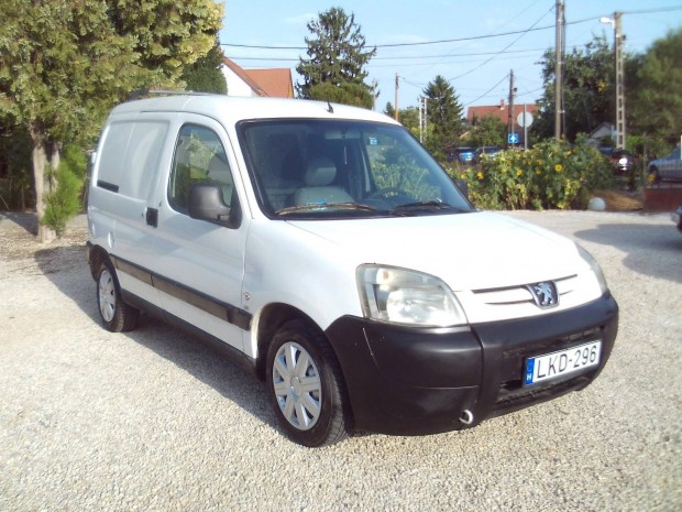 Peugeot Partner 1.6 HDi Confort L2 1-év műszaki...