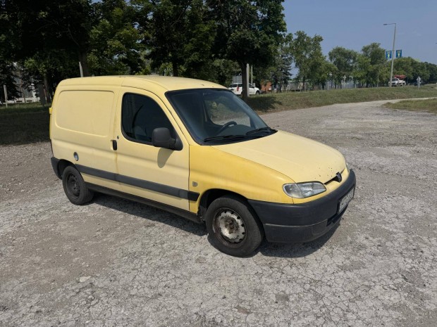 Peugeot Partner 1.9 D 190 C vonóhorog!