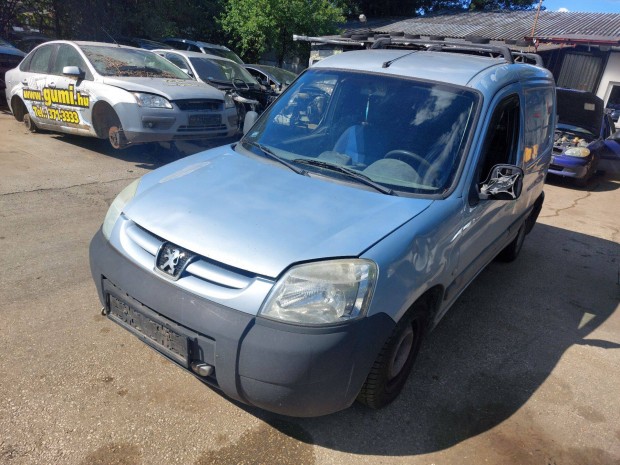 Peugeot Partner 1 Facelift 1.9 alkatrszei
