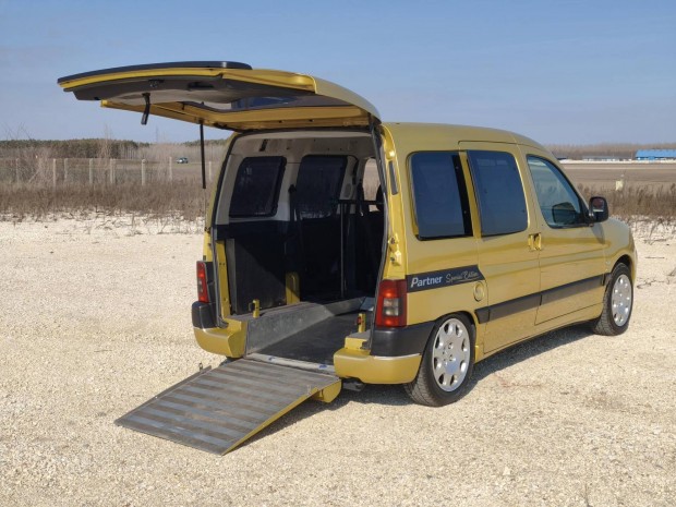 Peugeot Partner 2.0 HDi Freeway Kerekessz�kes s...