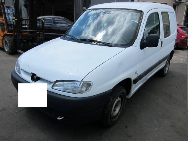 Peugeot Partner I bontott alkatrészek