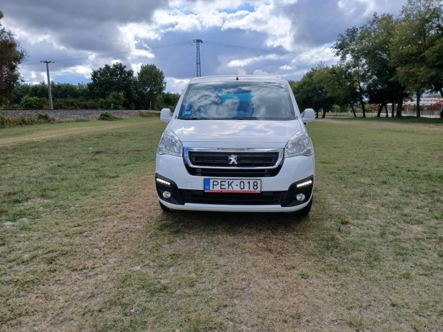 Peugeot Partner Tepee 1.6 Bluehdi Active Mo-i e...