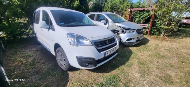 Peugeot Partner Tepee 1.6 Bluehdi Outdoor 85145km!