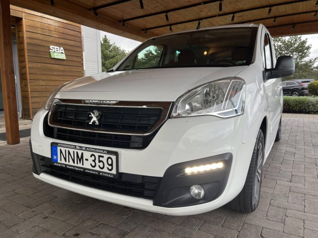 Peugeot Partner Tepee 1.6 Bluehdi Outdoor NNM-359