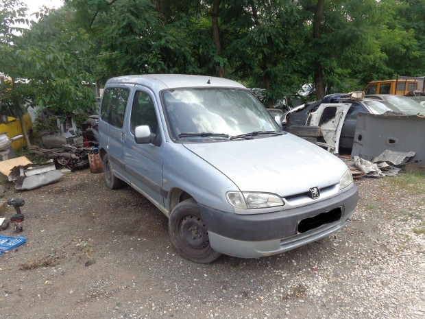 Peugeot Partner, Citroen Berlingo bontott alkatrész