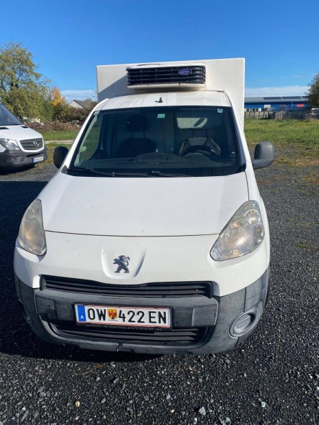 Peugeot Partner h�t�s/fagyaszt�s kisteheraut�(Carrier Xarios 200)