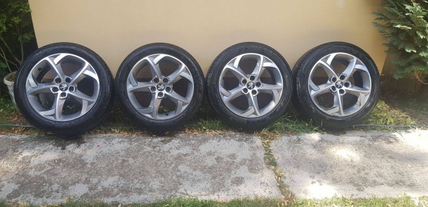 Peugeot R17 ,gyári alufelni eladó