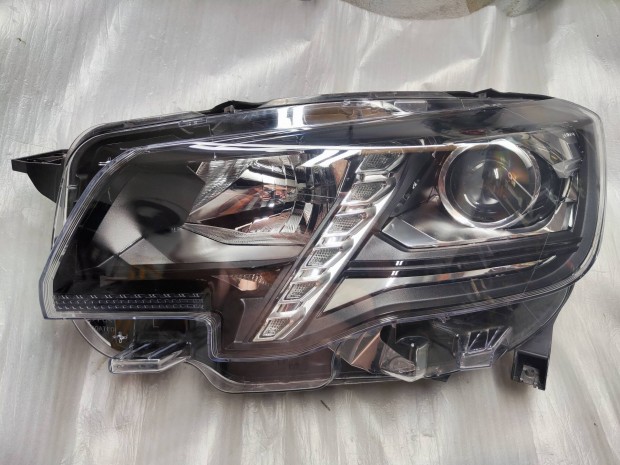 Peugeot Rifter bal fényszóró.