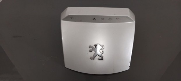 Peugeot Satelis 400 Farokidom