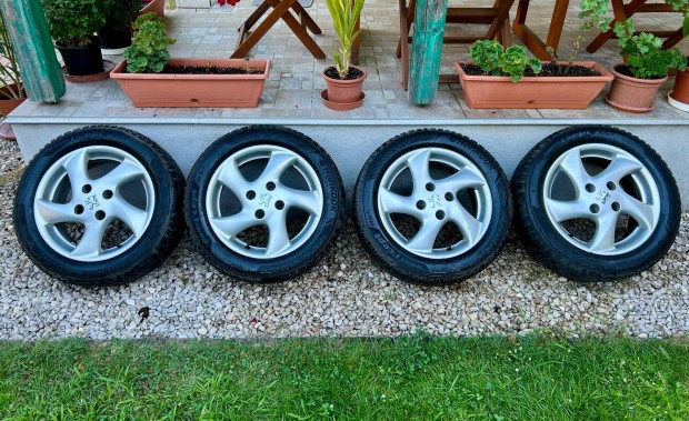 Peugeot Sirocco 15" tli felni garnitra