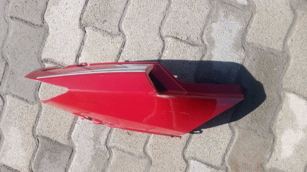 Peugeot Speedfight 3 jobb ls alatti idom