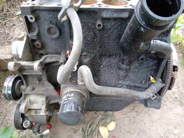 Peugeot/ Citroen 1,9-es motor, vlt