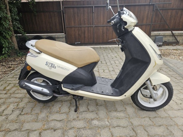 Peugeot  Vivacity 4T robog 