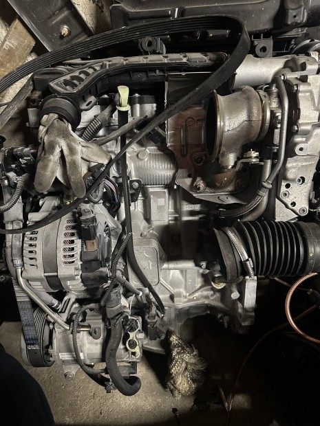Peugeot , Citroen 1.2 turb puretech 131 le komplett motor elad . 