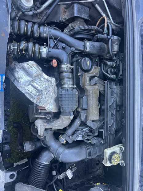 Peugeot , Citroen 1.6 Hdi 9HP komplett motor elad . 
