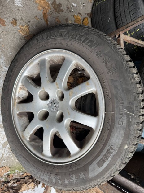 Peugeot alufelni 15'