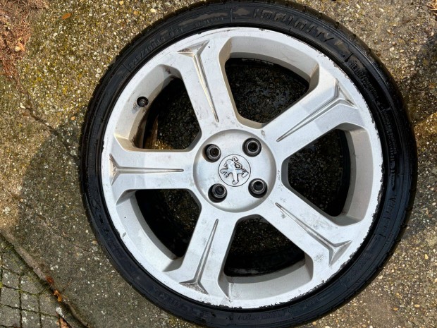 Peugeot alufelni + gumiabroncs