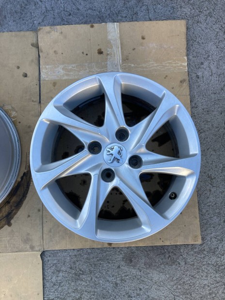 Peugeot alufelni szett 15", 4x108, ET23, 6J