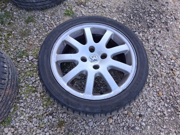 Peugeot alufelnigarnitura elado