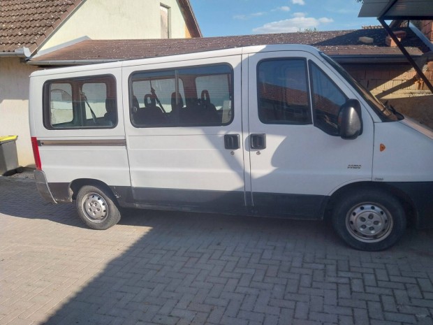 Peugeot boxer 9 szem,2.8HDi elado