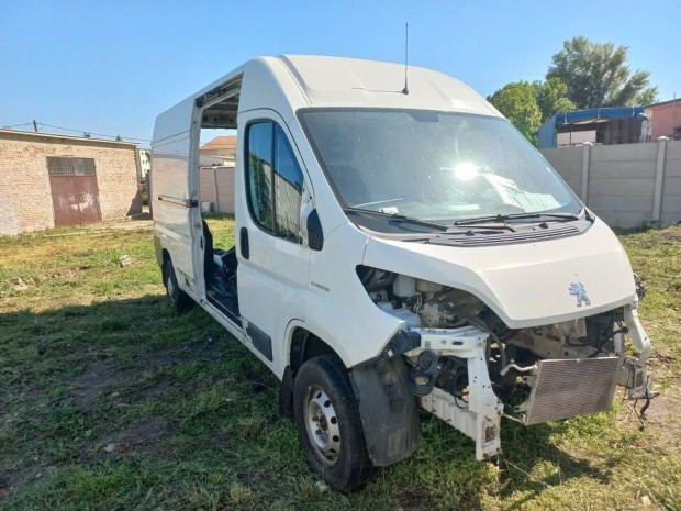 Peugeot boxer alkatrsz elad