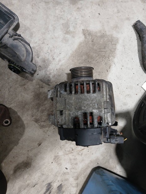 Peugeot citroen 1.4 hdi  gener�tor 