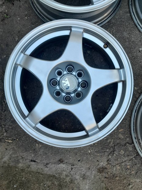 Peugeot citroen Ford mazda r16 4x108