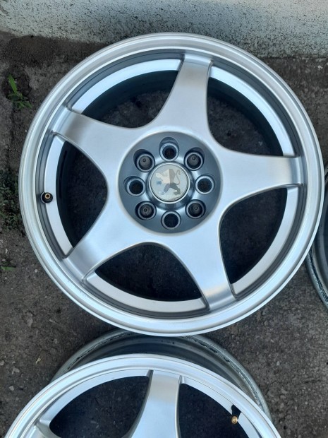 Peugeot citroen Ford mazda r16 4x108 felni
