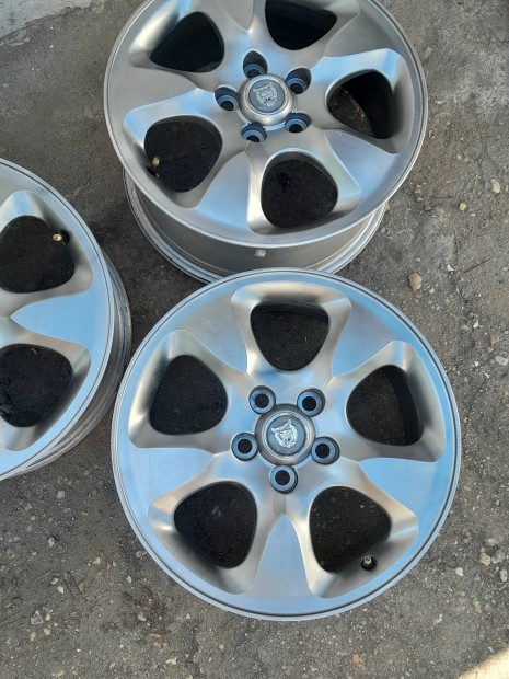 Peugeot citroen Ford volvo Renault r16 5x108 felni alufelni jaguar