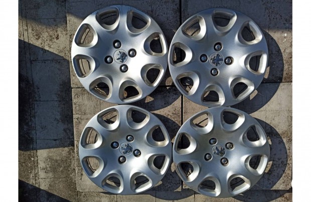 Peugeot dsztrcsa 15 colos
