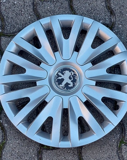 Peugeot disztárcsák 15" és 16" méretben.