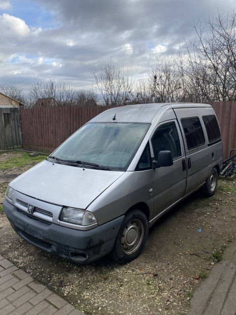 Peugeot expert  2.0 hdi bontasra elado