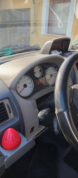 Peugeot expert elado
