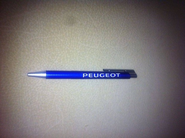 Peugeot ezst-kk toll