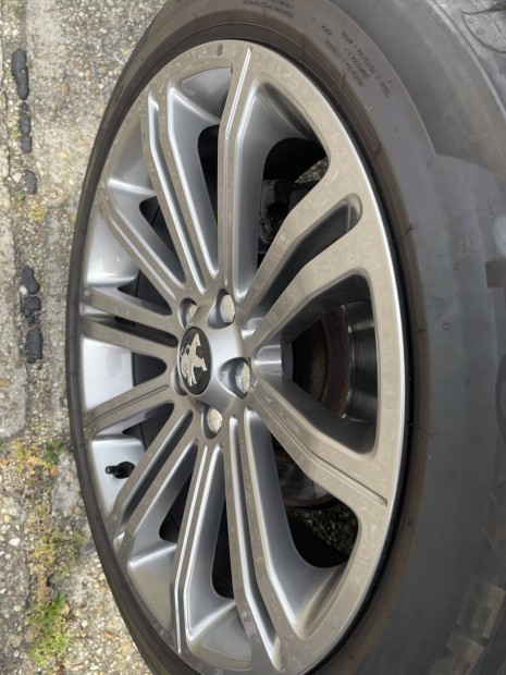 Peugeot felni 