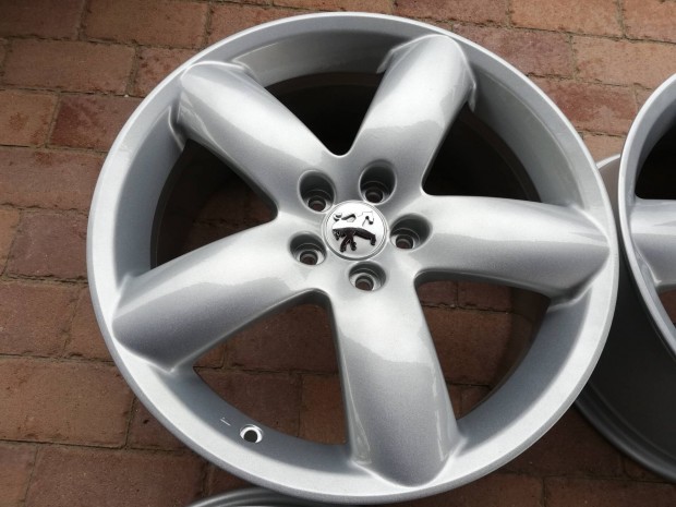 Peugeot gyri 18col alufelni 5x108 407 508 3008 5008 citren opel 