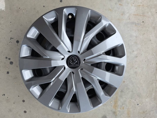 Peugeot gyri dsztrcsa 16 "