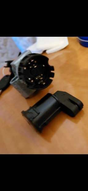 Peugeot jet force z�rszett gy�jt�s �j