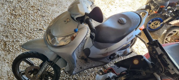 Peugeot looxor 50-125 bontott alkatrszek